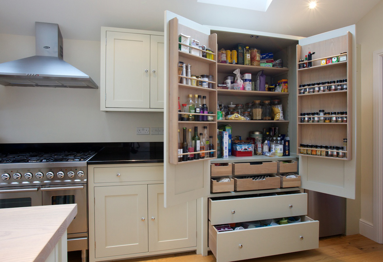 Luxury-kitchen-larder