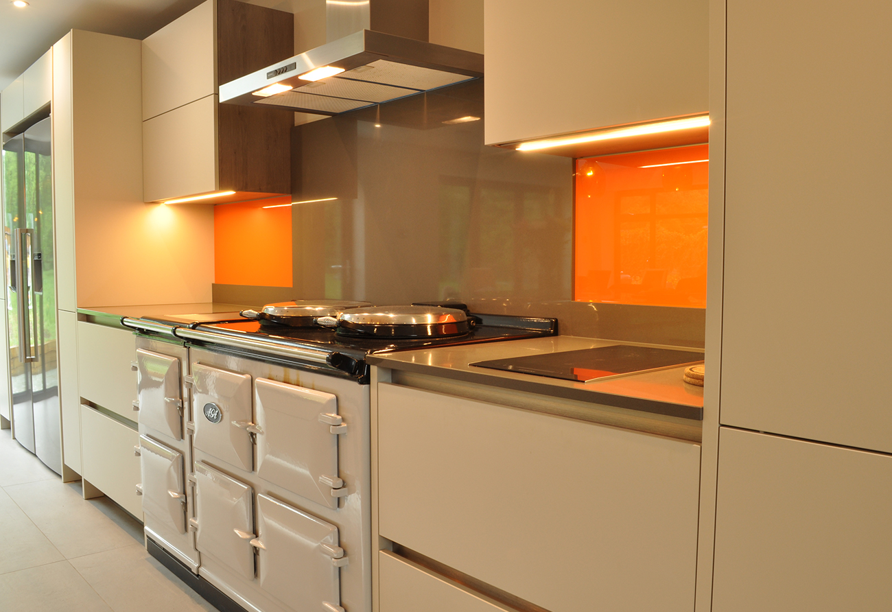 colourful-contemporary-kitchen-hertfordshire