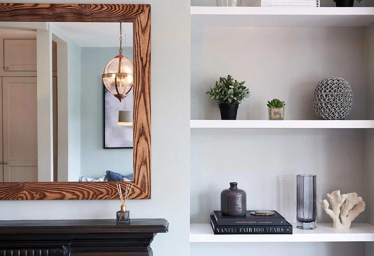 modern-home-cabinetry-bespoke-shelving